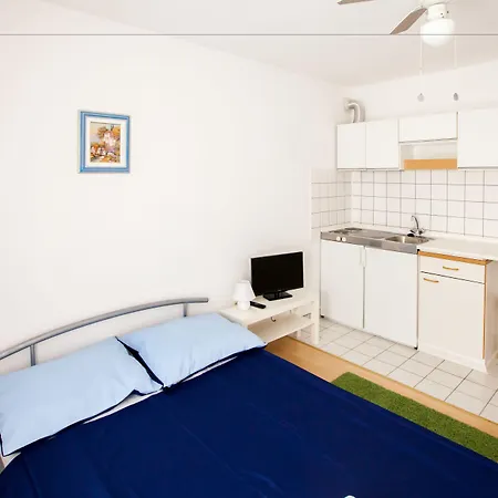 Friendly People's 3* Zadar