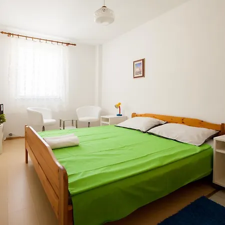 Friendly People's Guest house 3*