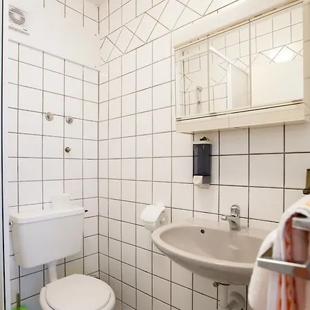 Friendly People's 3* Задар