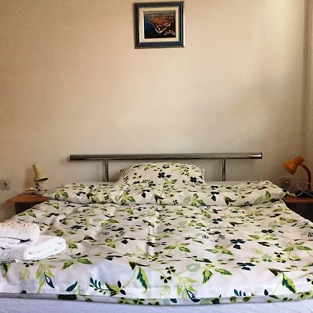 Friendly People's Гостевой дом 3*