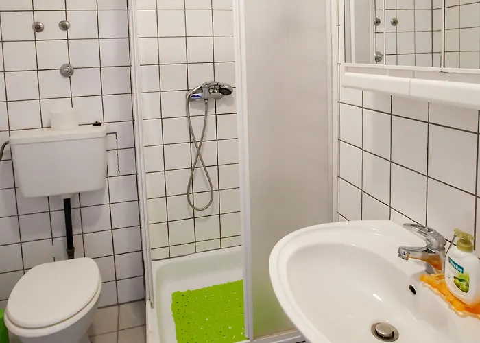 Friendly People's Gasthof 3*